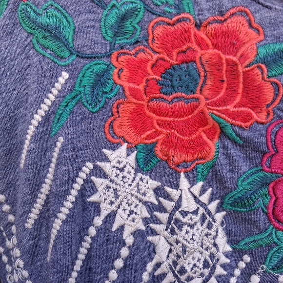 💐 Johnny Was Inticate Floral Short Sleeve Top Tunic Sz.XS - Picture 10 of 14